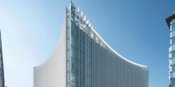 Mario Cucinella Architects的冰山，米兰圣拉斐尔医院的新支柱