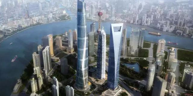 中国第一高楼再次被刷新：总高677米，中国第一，世界第二